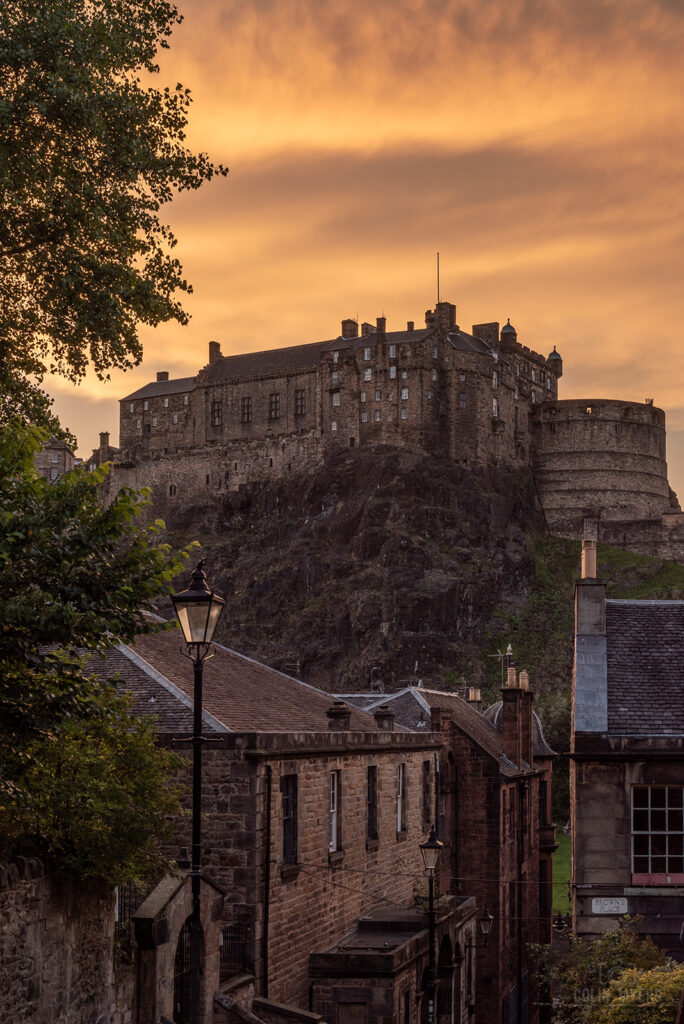 Vennel Sunset (Nae Steps!)