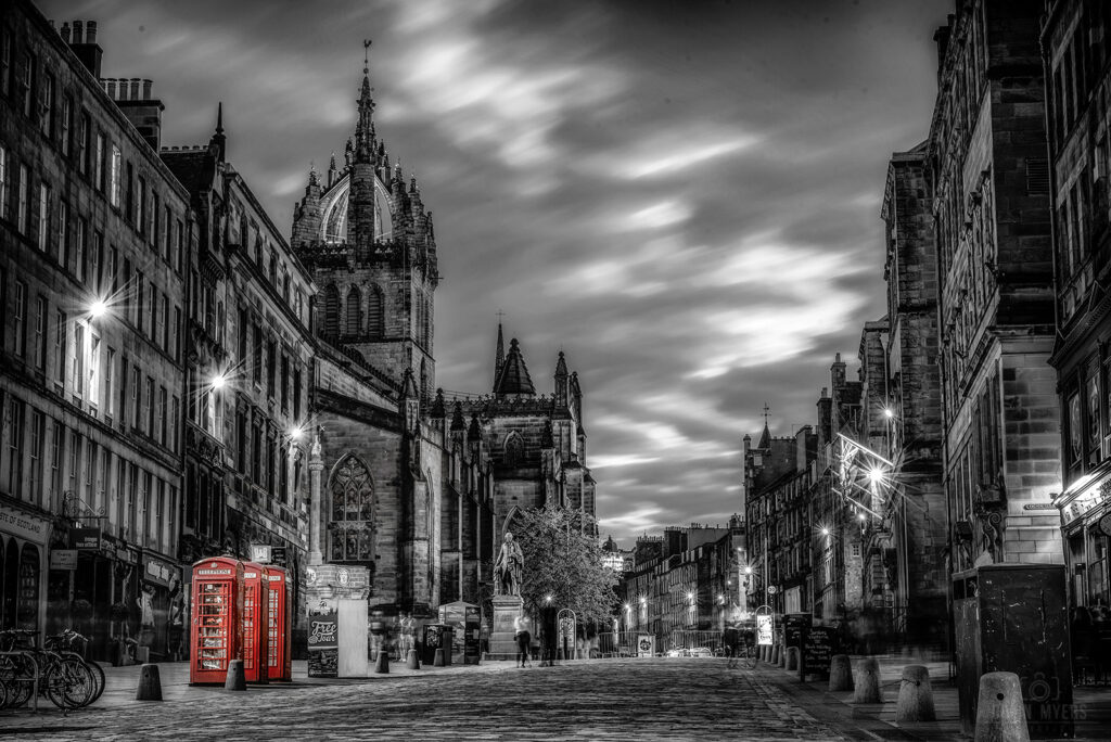 Royal Mile Spot Colour
