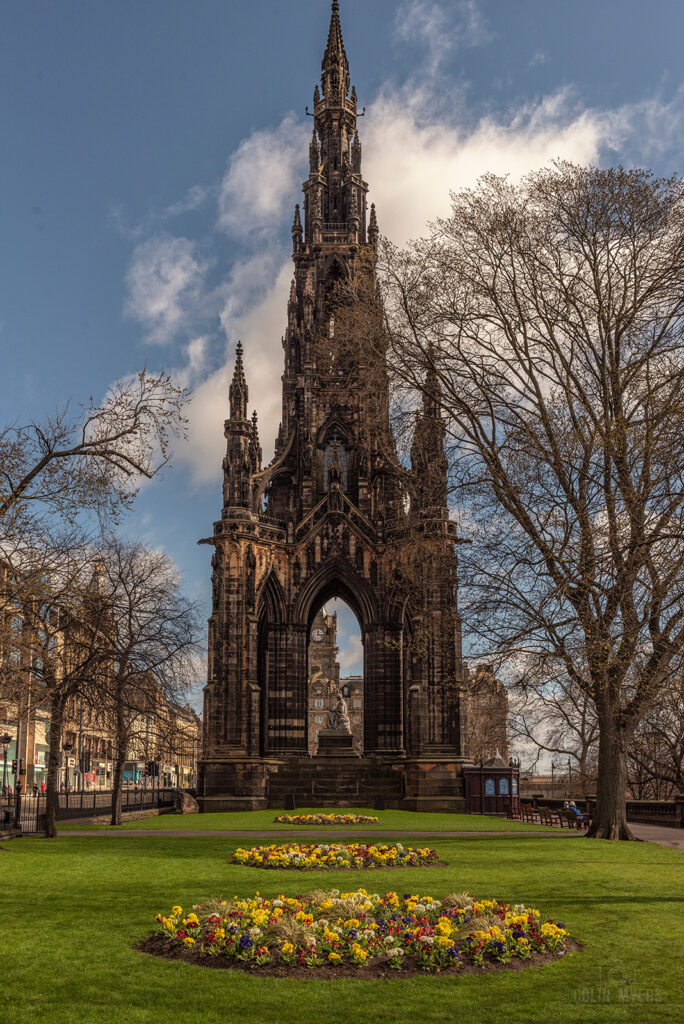 Scott Monument & Flowers