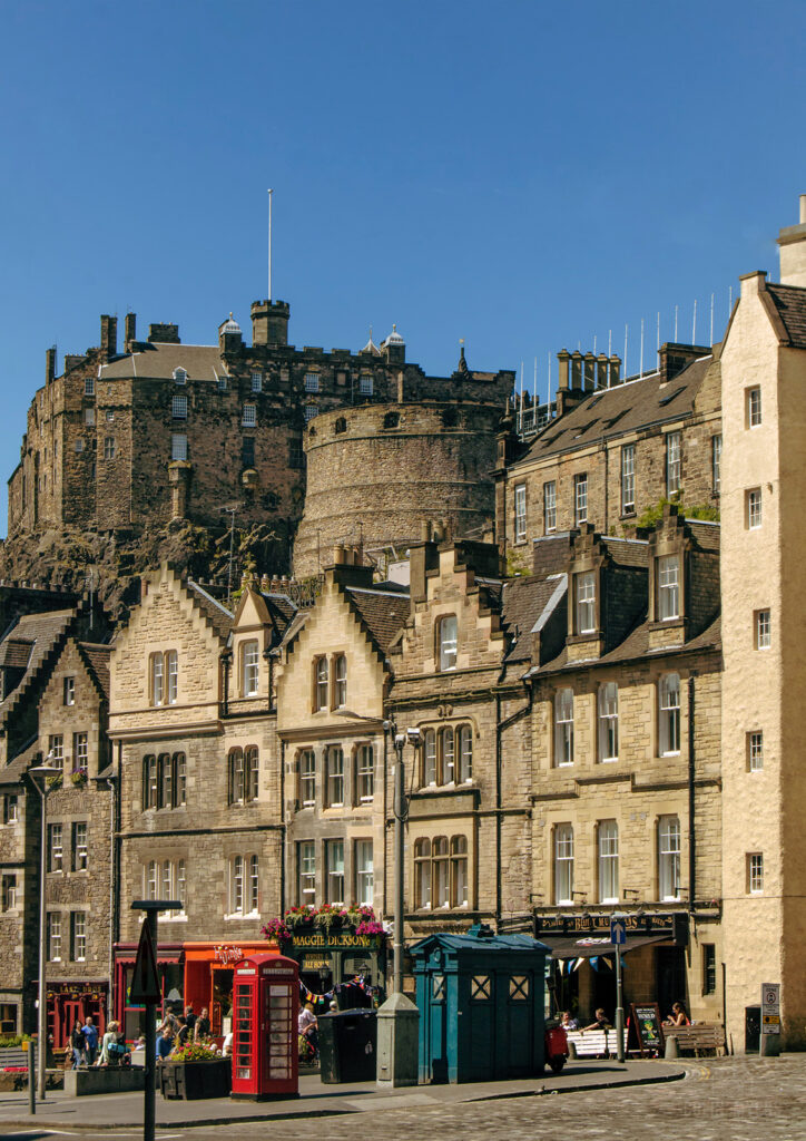 Classic Grassmarket & Edinburgh Castle