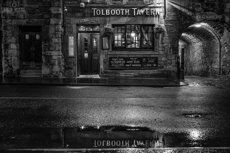 Tolbooth Tavern & Reflections (B&W)